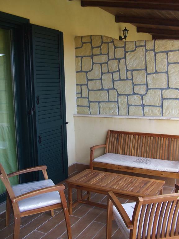 Oasi Peppa Villa Асчеа Стая снимка