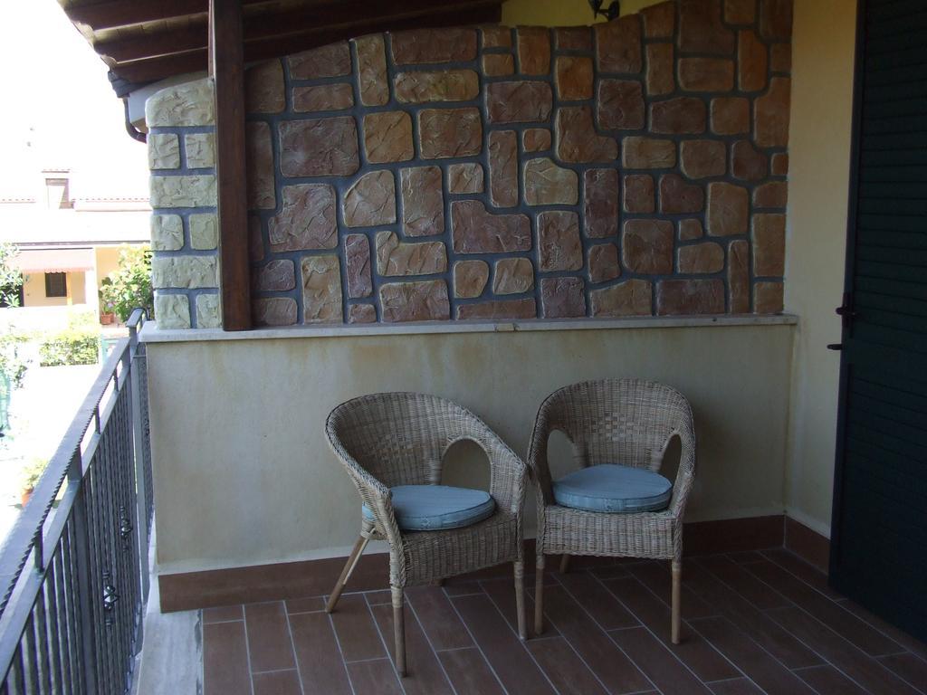 Oasi Peppa Villa Асчеа Стая снимка